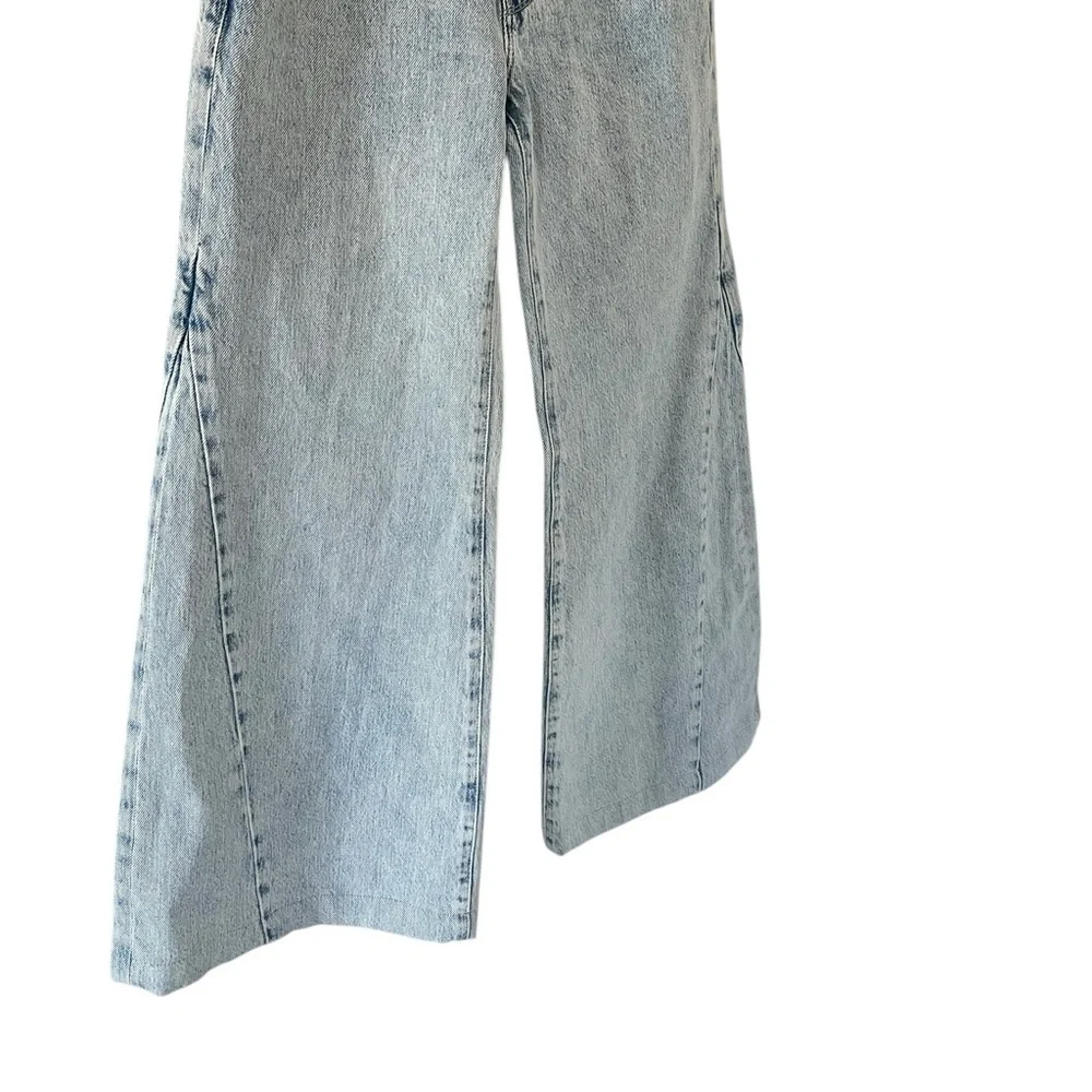 Frame Denim Light Wash Wide Leg Jeans - Light Blue - Picture 9 of 9